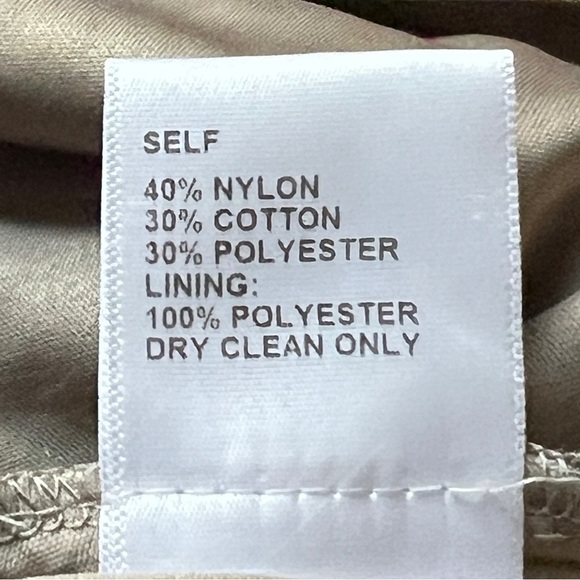 Tadashi Shoji Metallic Embellished Lace Sheath Dress in Smoke Platinum – Size 4 - Picture 14 of 15